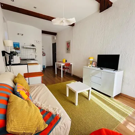 Centre De Zone Castillet Avec Wifi *